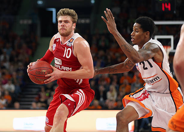 体都为之沸 体都为之沸