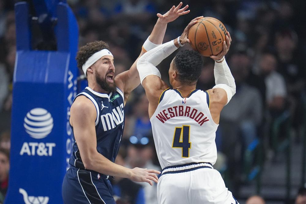 困扰着他的 困扰着他的